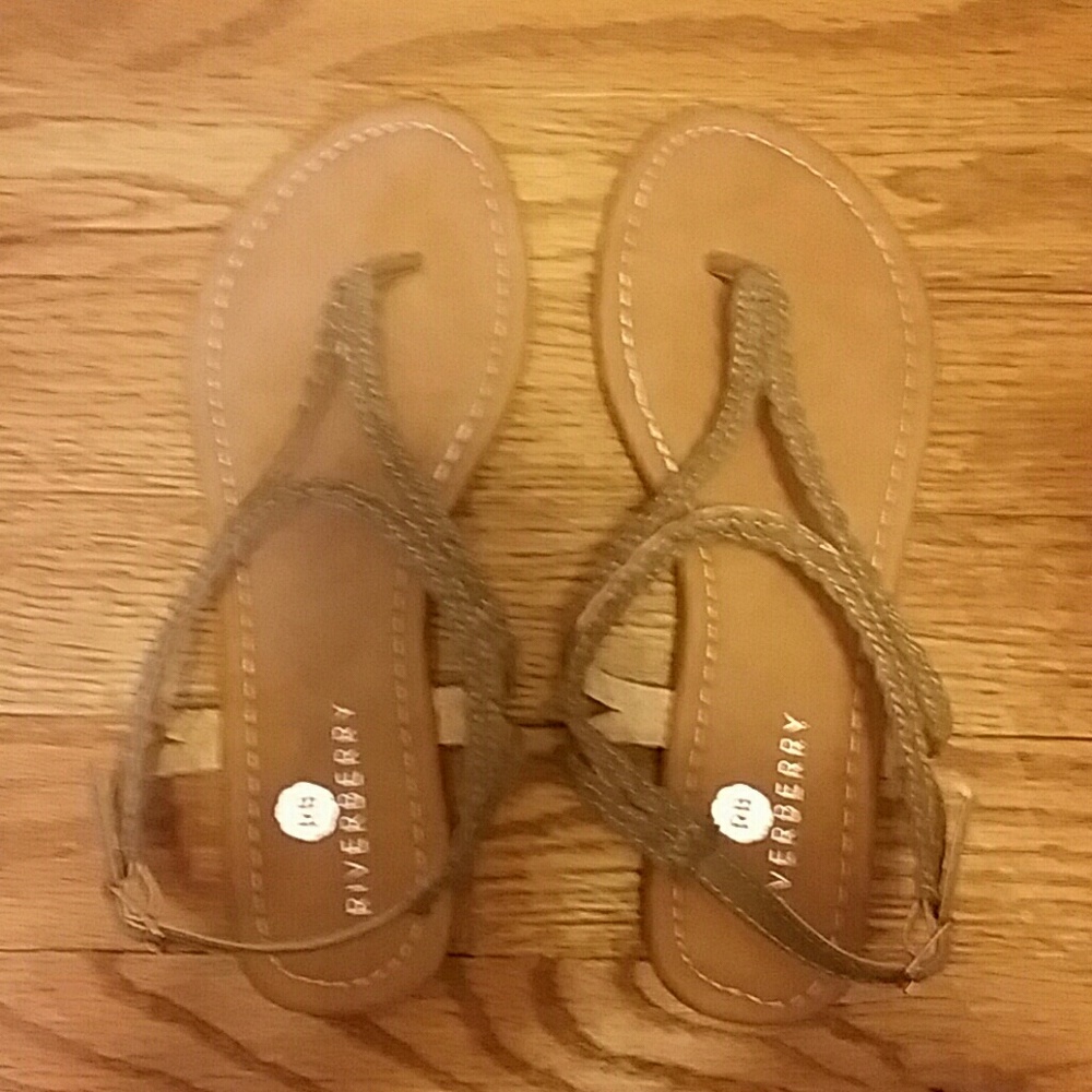 Riverberry tan strap sandals